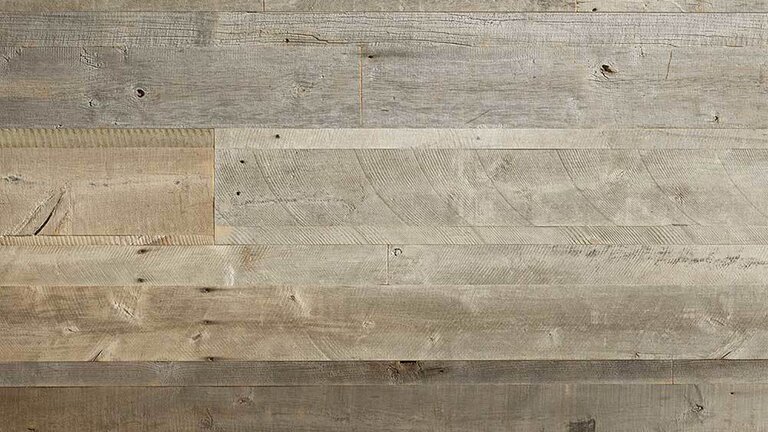 Elements Galleria, Holz